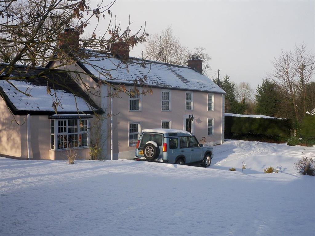 Lisnafillan Lodge Ballymena Bagian luar foto